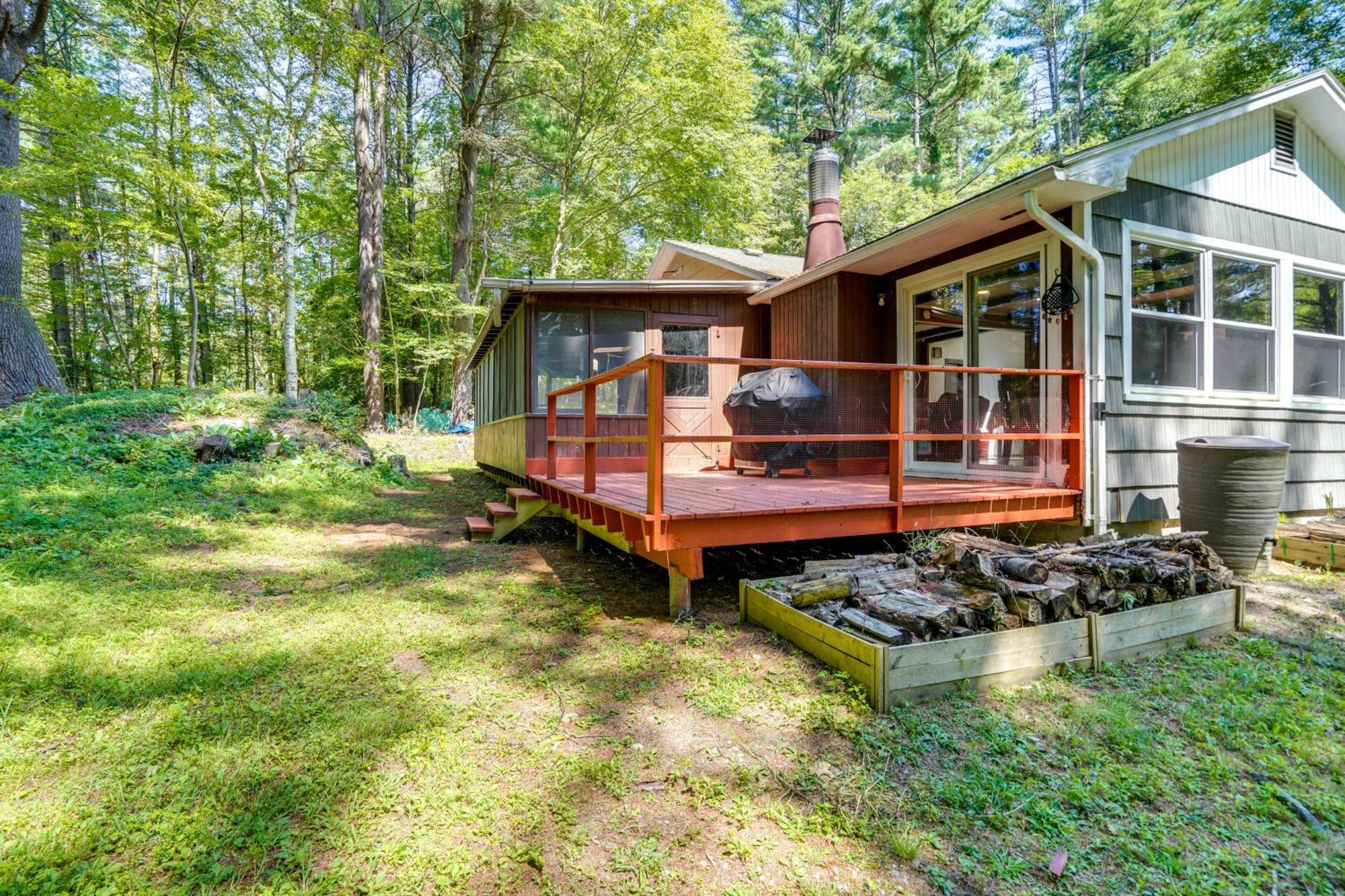 Berkshire Hideaway With Fire Pit And Playground! Villa Canaan Exterior photo